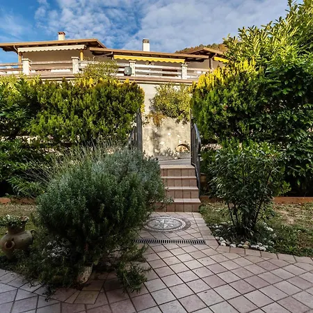 Casa Elena *